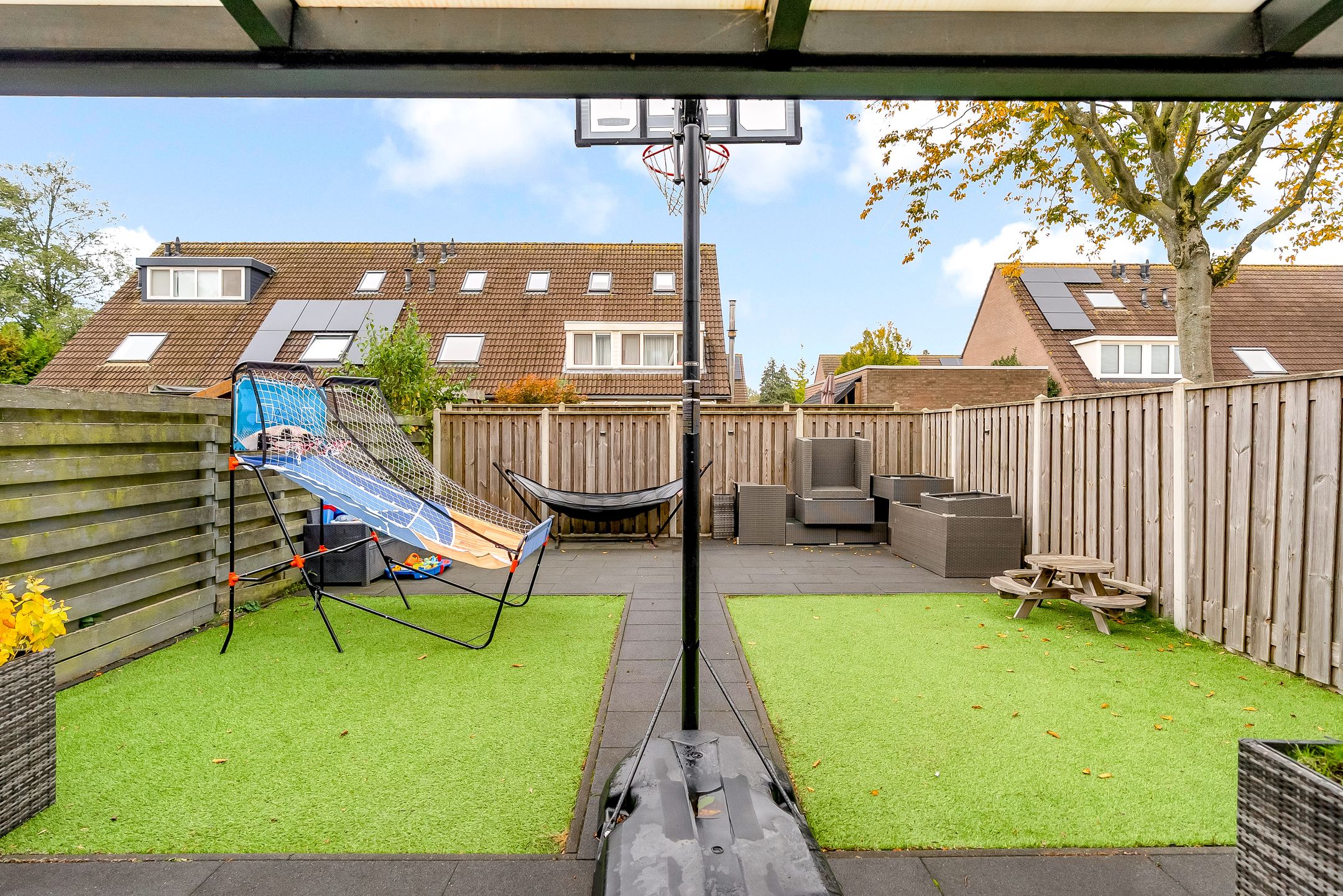 Photo 30 of Schoener 27 22