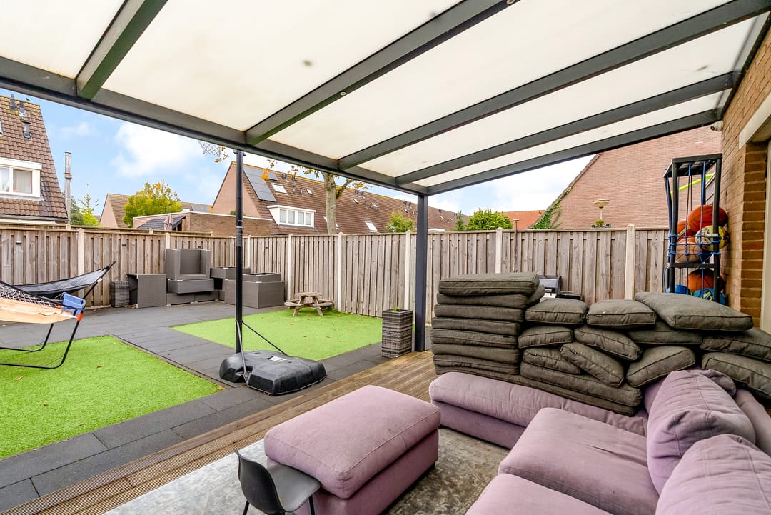 Photo 31 of Schoener 27 22