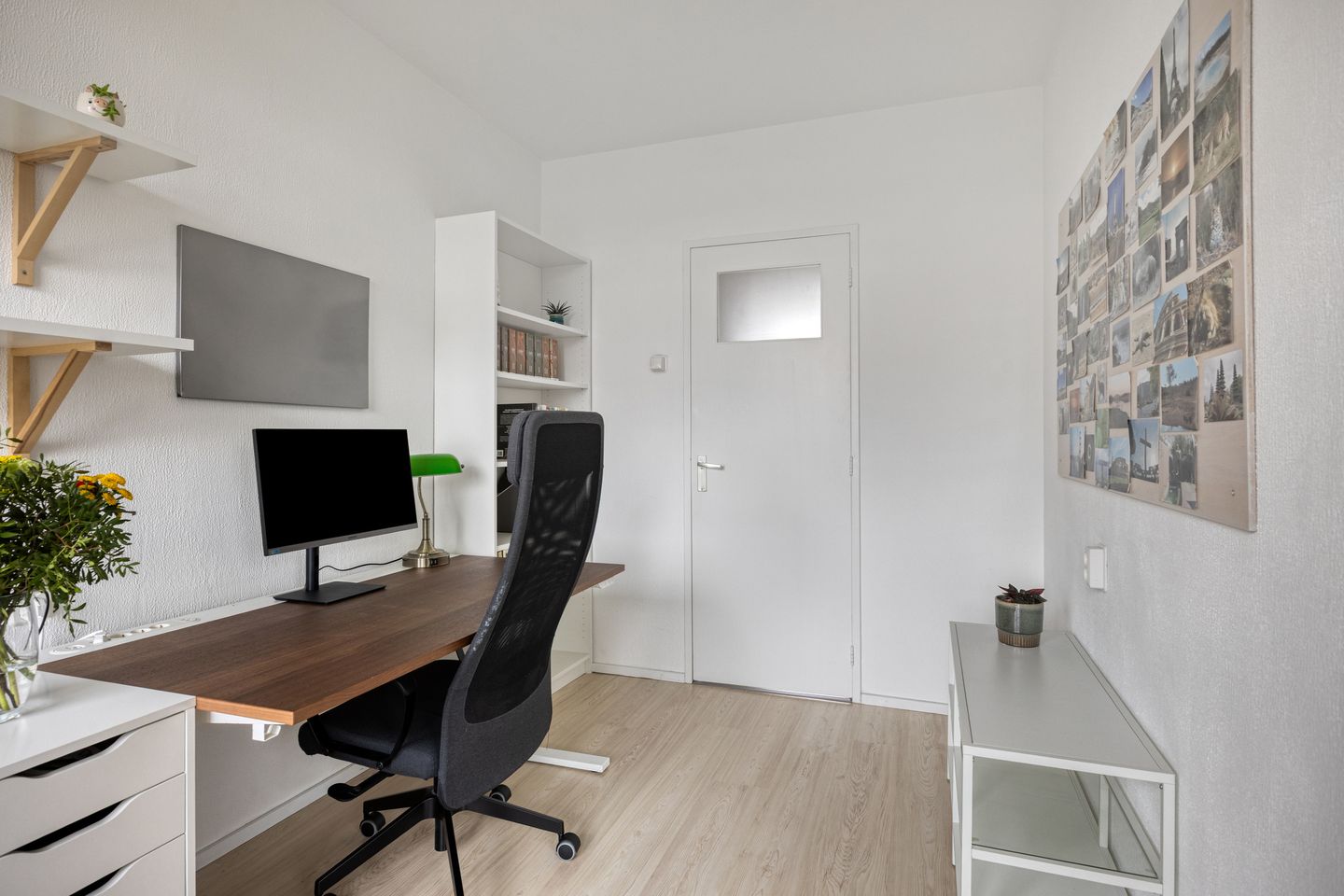 Foto 19 van Domela Nieuwenhuisstraat 47