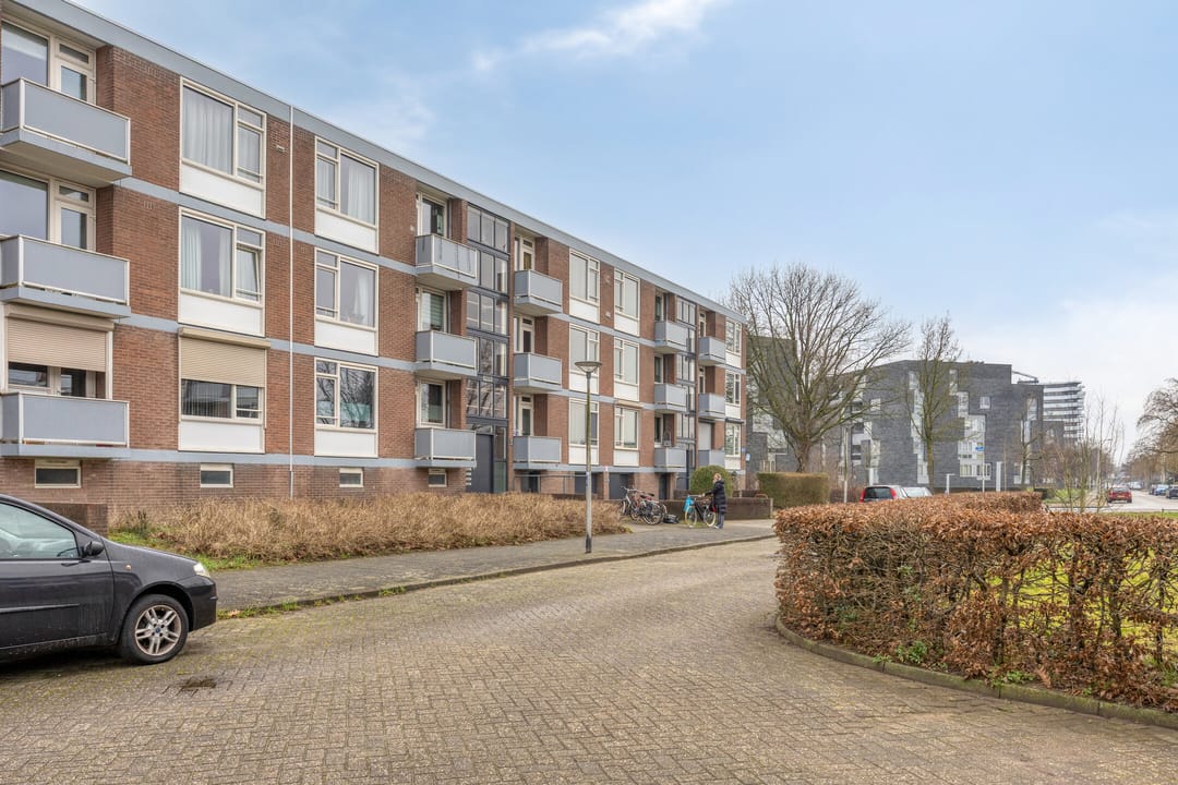 Foto 31 van Domela Nieuwenhuisstraat 47