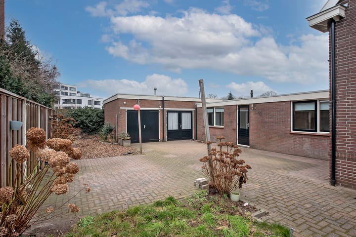 Photo 4 of Zonstraat 20