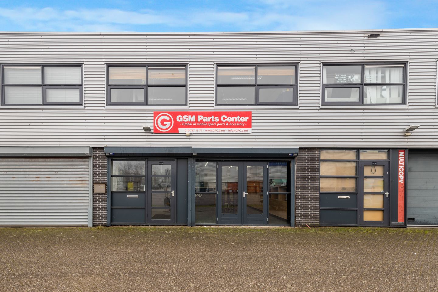 View photo 2 of Parallelweg 124-50