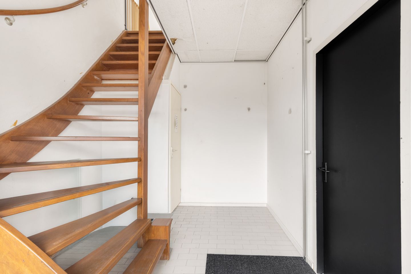 View photo 3 of Parallelweg 124-50