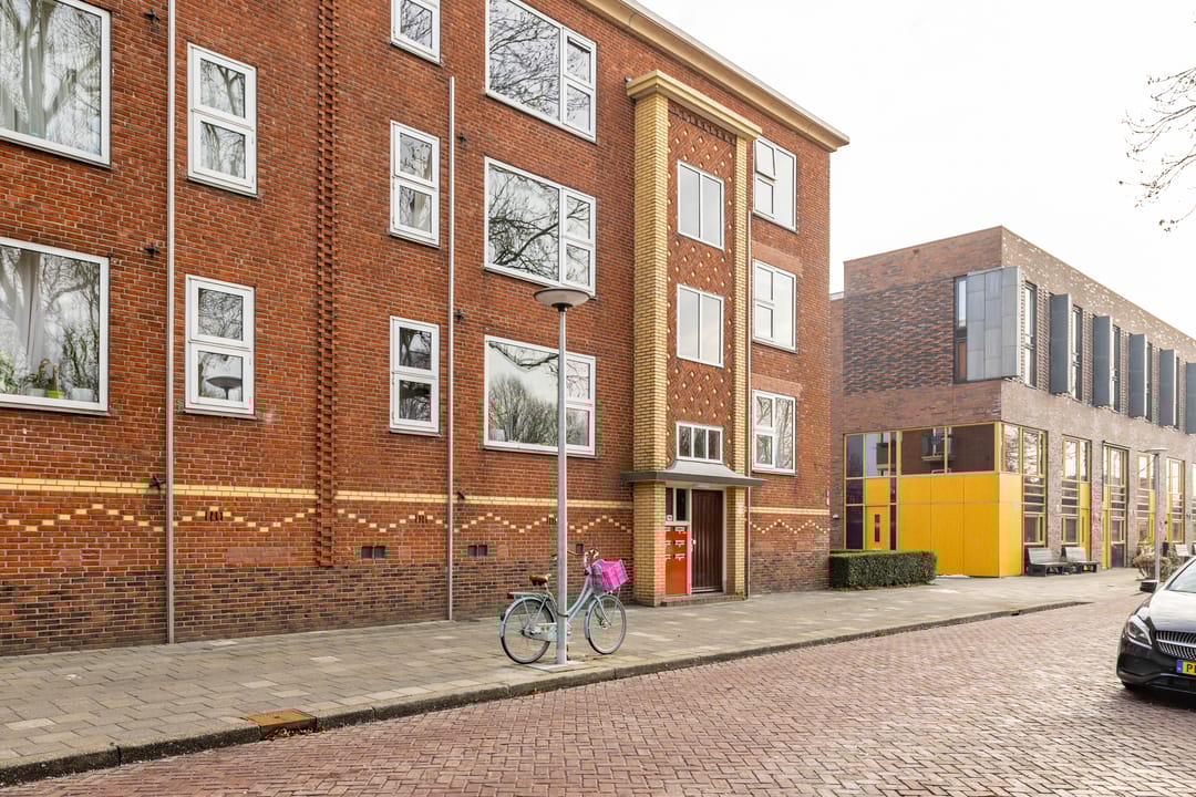 Foto 11 van Pioenstraat 23