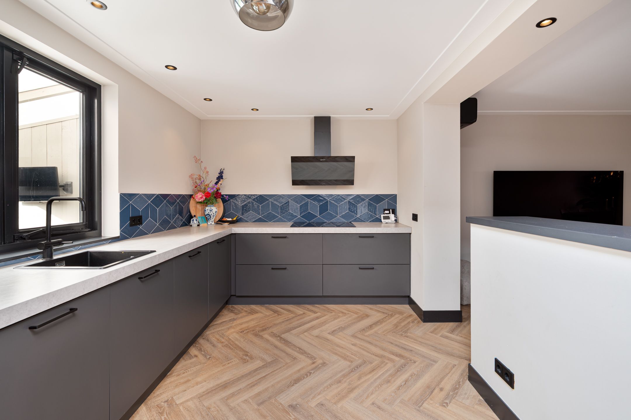 Foto 9 van Diepenbrockstraat 12