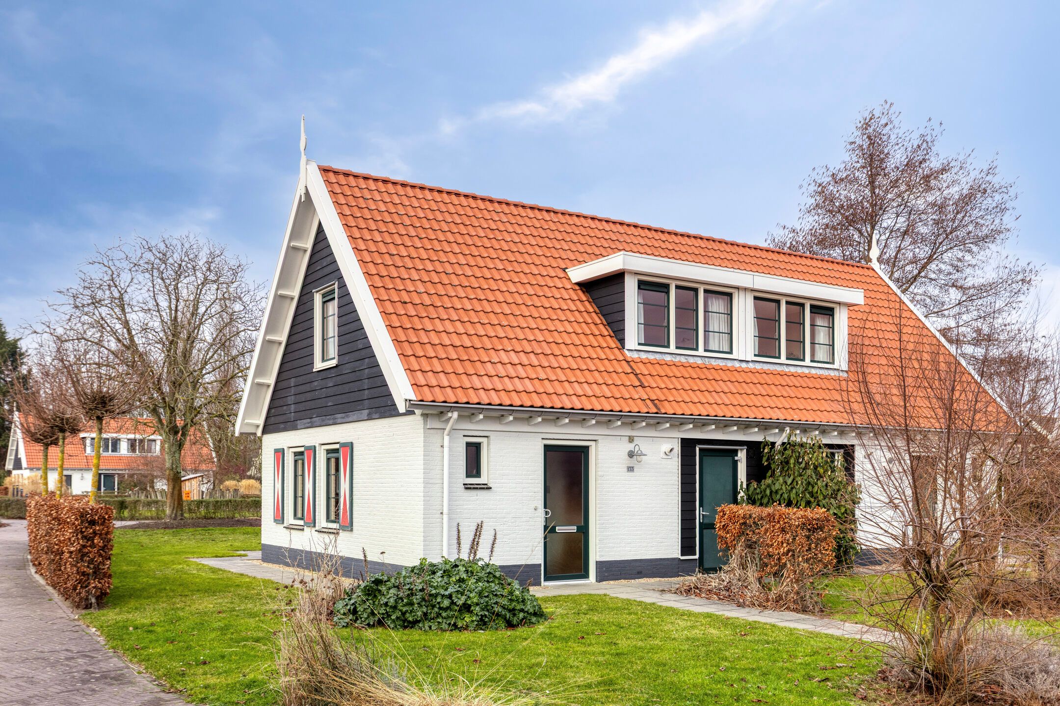 2-bedroom freehold villa in Burgh-Haamstede — photo 1 of 5