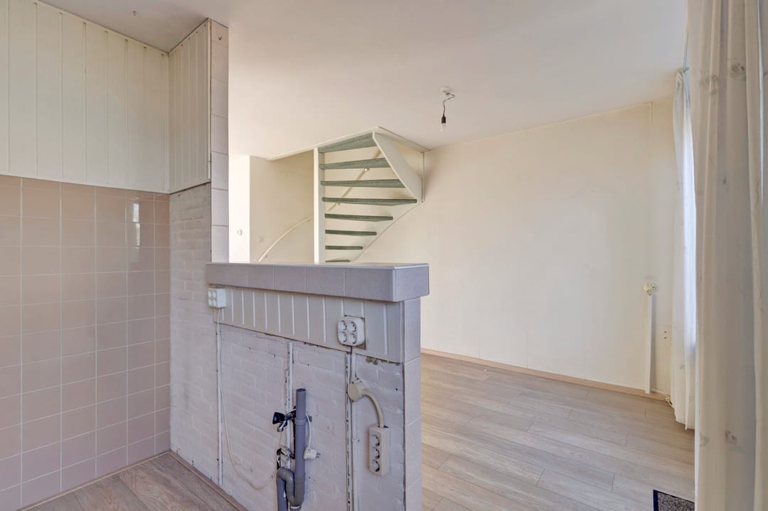 Photo 13 of Schubertstraat 36