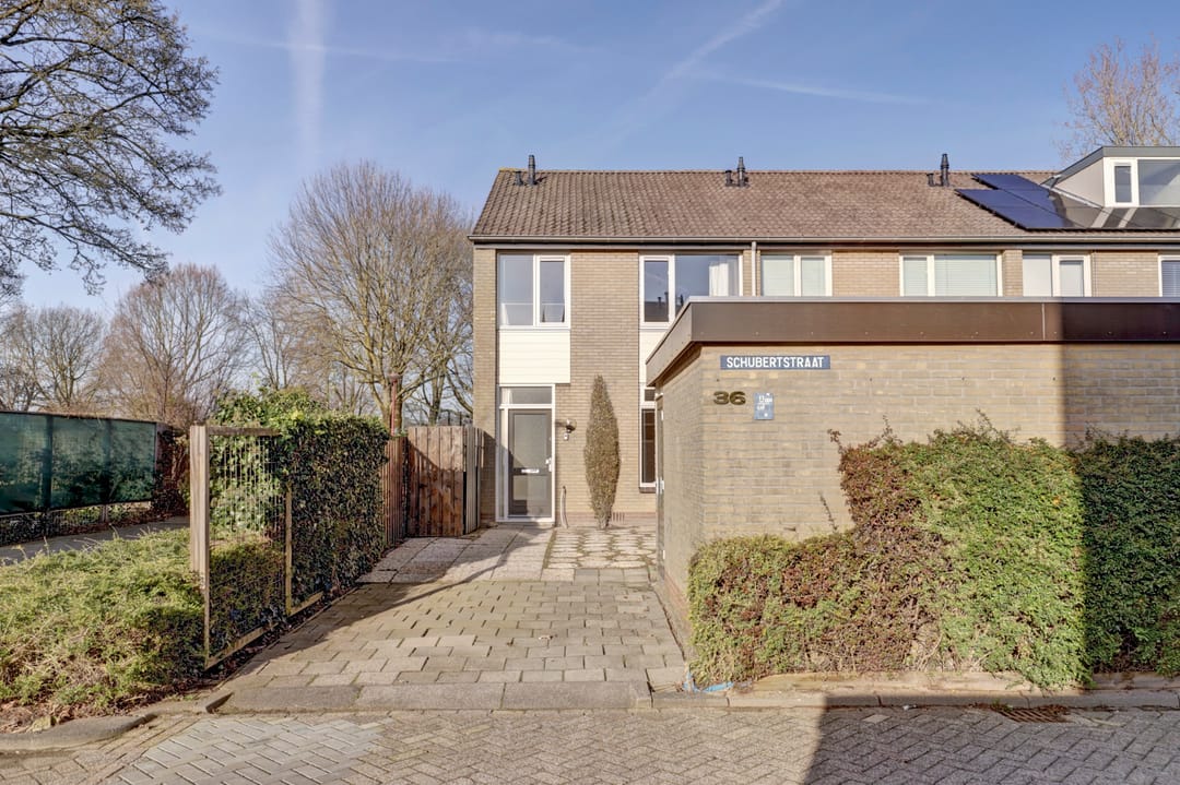 Photo 32 of Schubertstraat 36