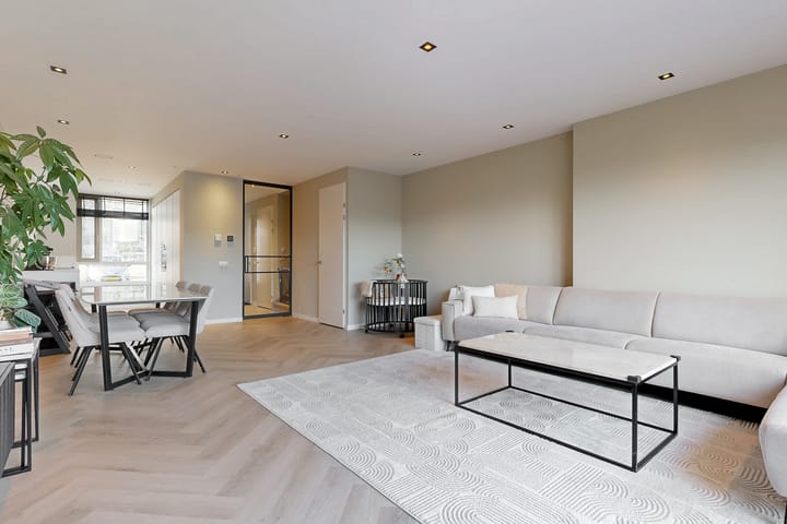 Foto 3 van Meerkoetstraat 12