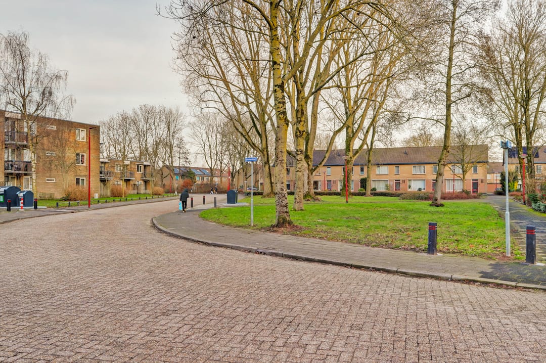 Foto 37 van Lijsterbesstraat 98