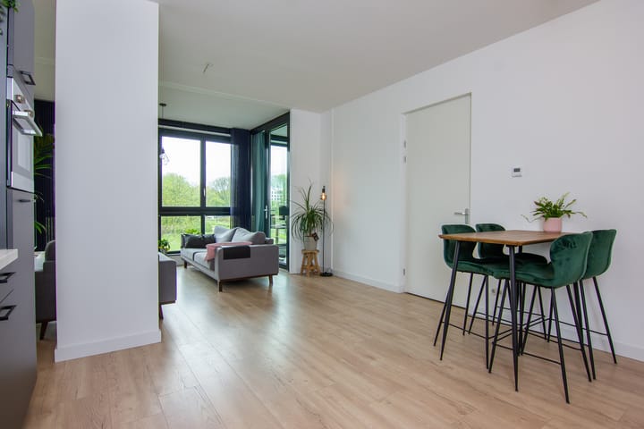 Foto 3 van Edward Jennerstraat 328-B