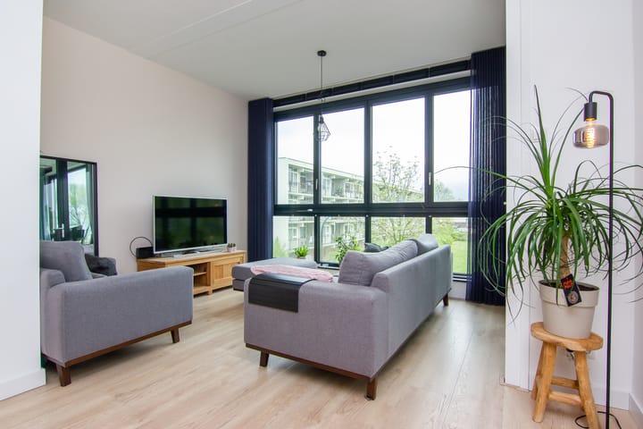 Foto 4 van Edward Jennerstraat 328-B