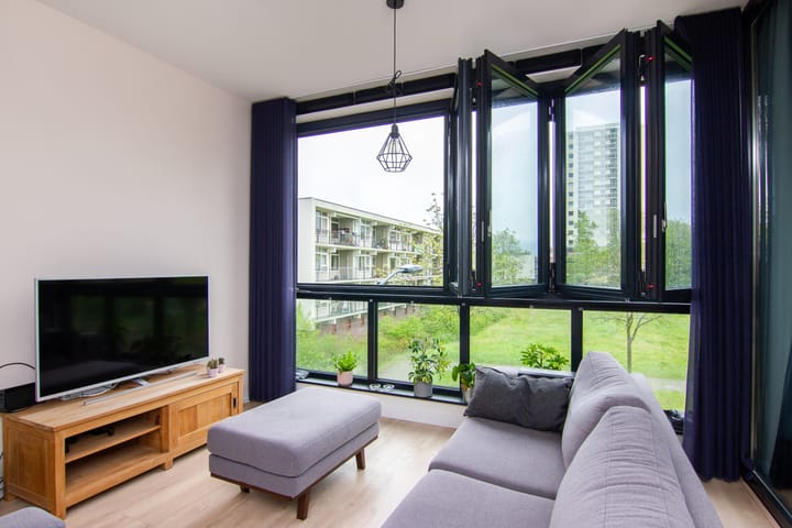 Foto 5 van Edward Jennerstraat 328-B