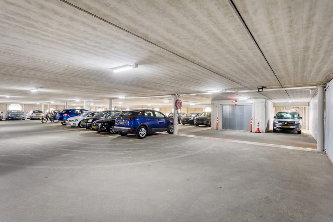 Foto 31 van Sportlaan 4-37