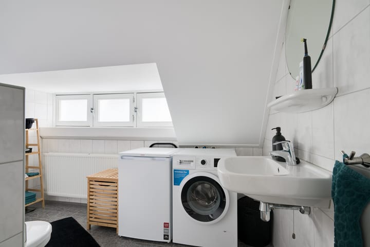 Foto 26 van Spoorstraat 8-D