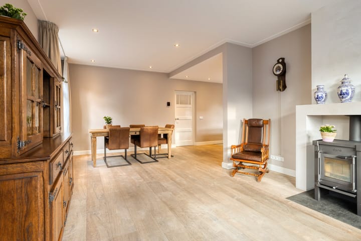 Photo 3 of Molenparkweg 25