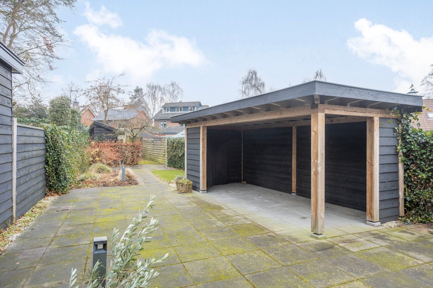 Foto 50 van Molenparkweg 25