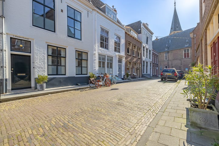 Photo 4 of Bogardstraat 25