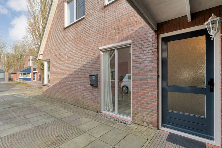 Photo 6 of Anne Franklaan 17