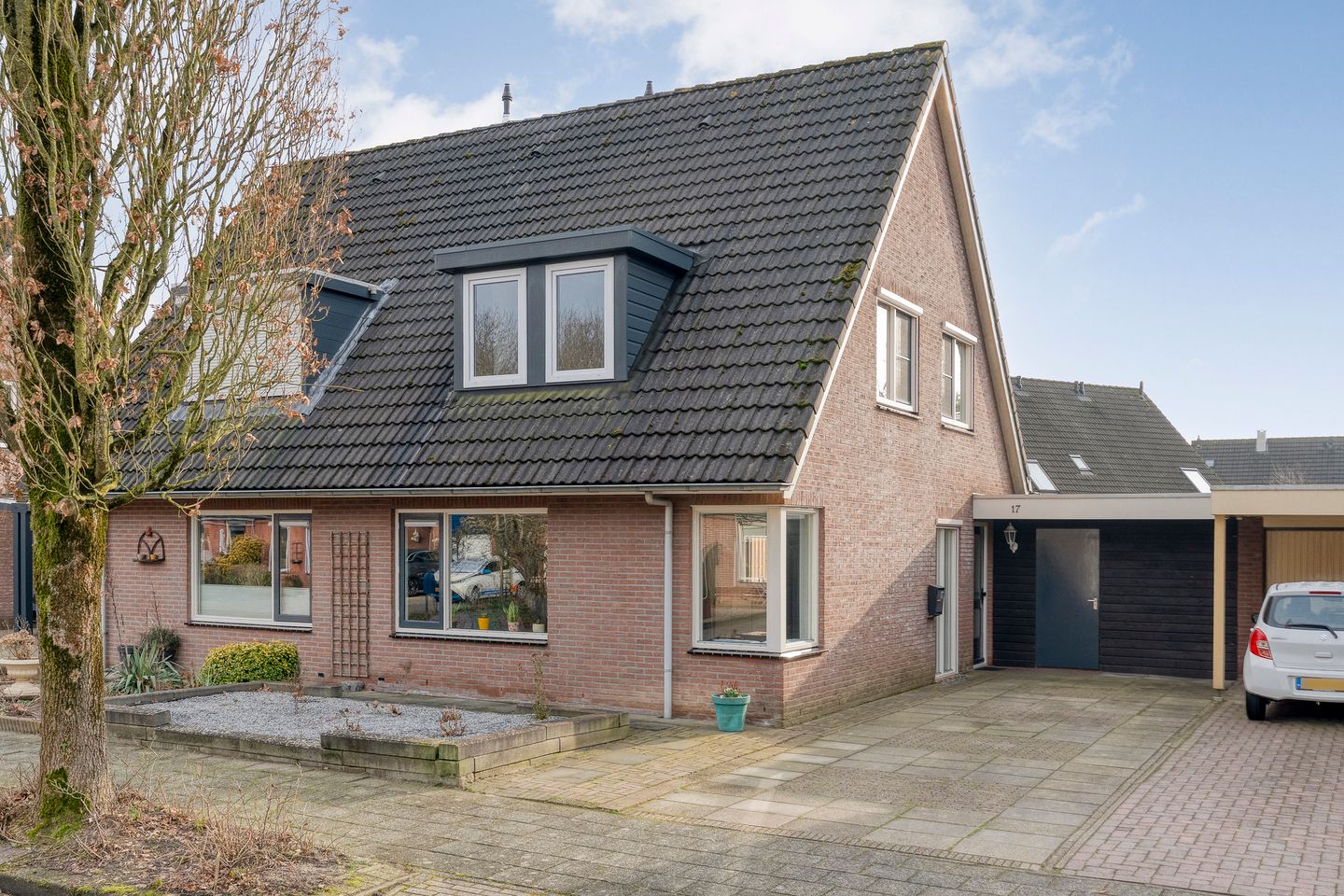 Photo 1 of Anne Franklaan 17