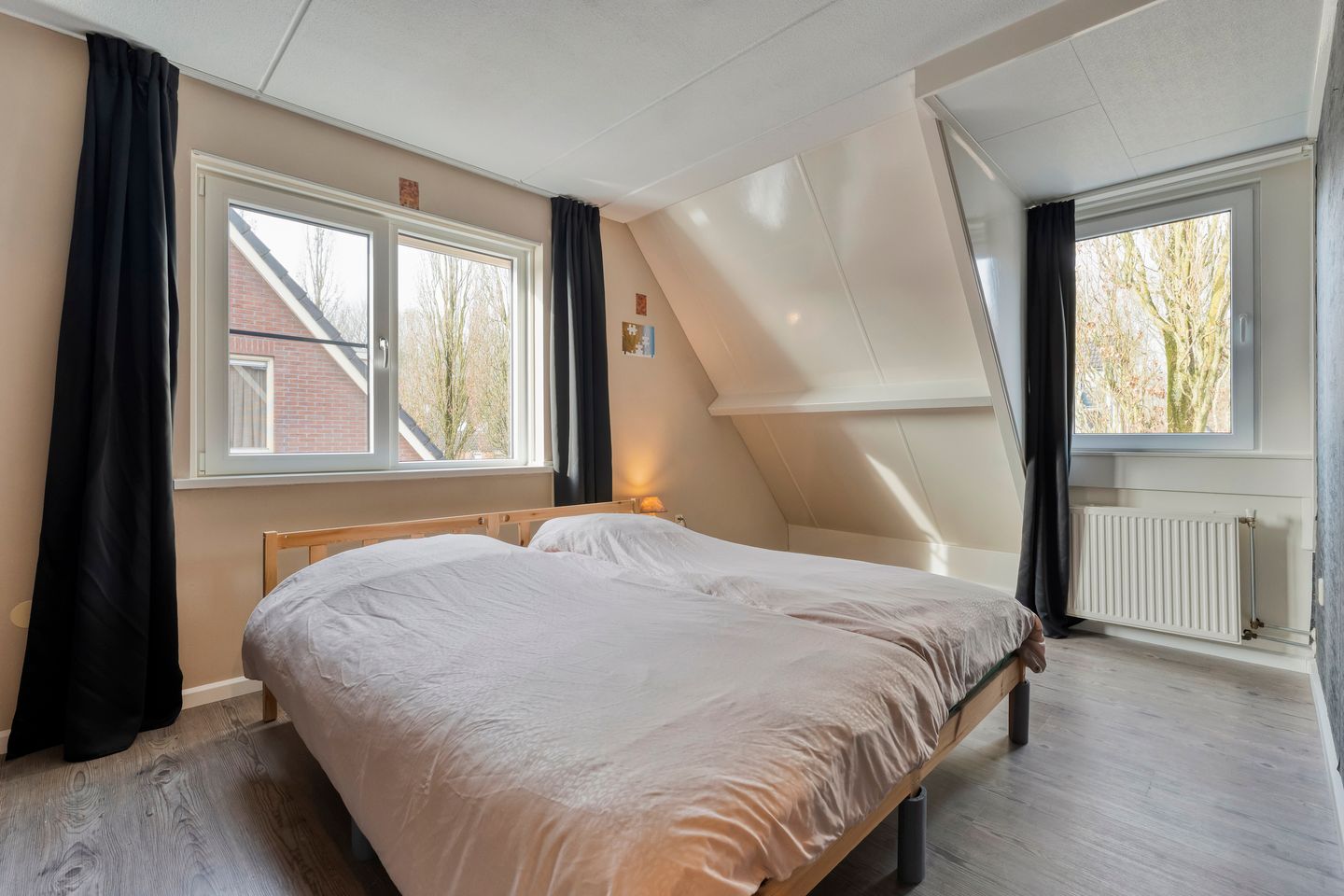 Photo 19 of Anne Franklaan 17