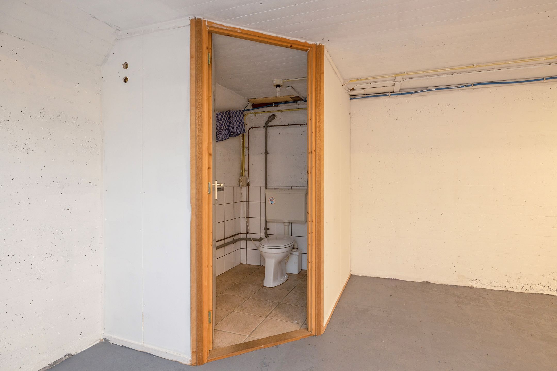 Photo 18 of Lopikerstraat 2