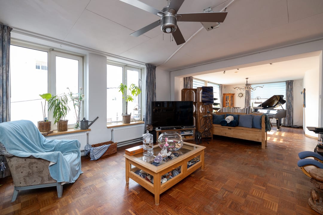 Photo 26 of Lopikerstraat 2