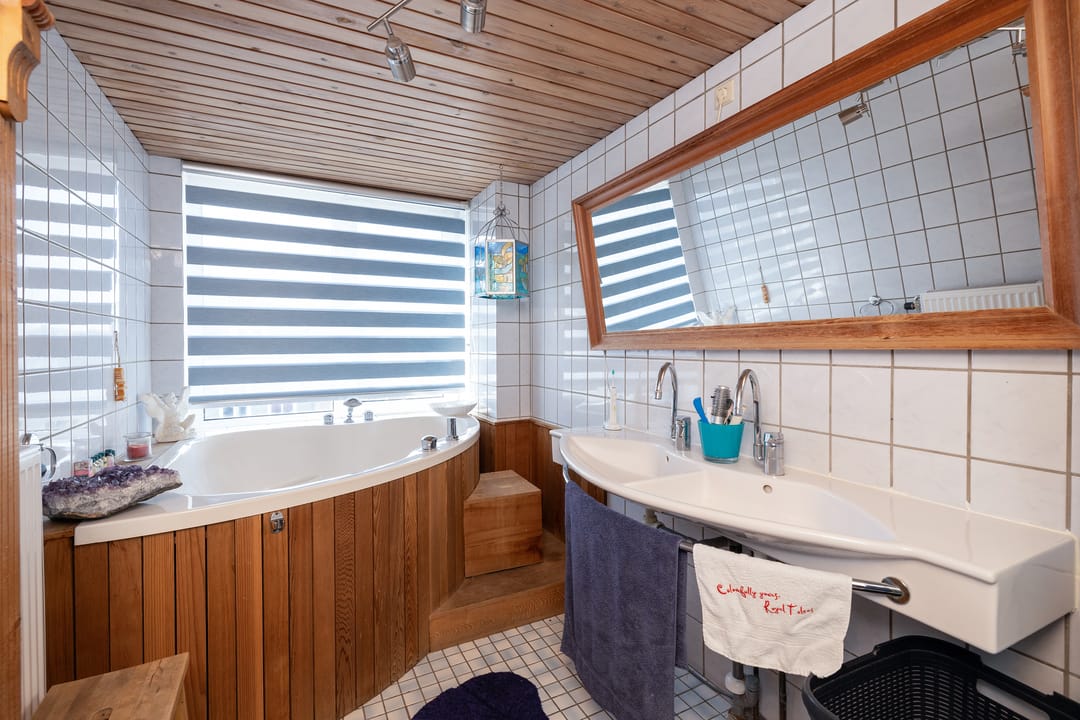 Photo 38 of Lopikerstraat 2