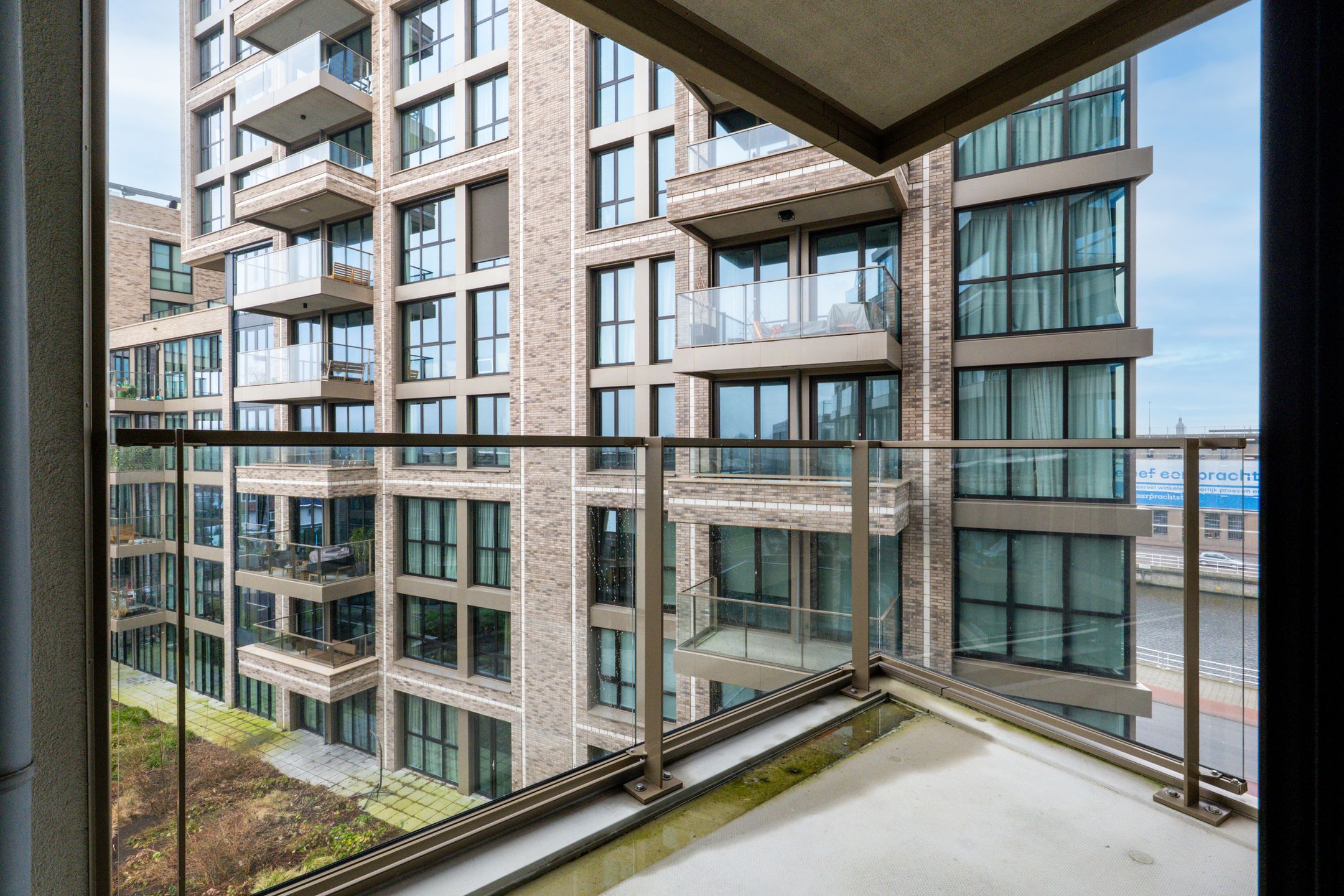 Photo 21 of Noorderkade 21-C