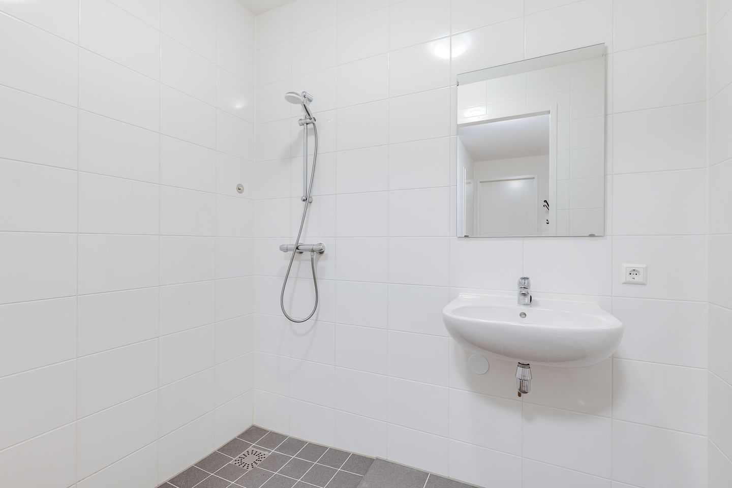 Photo 40 of Noorderkade 21-C