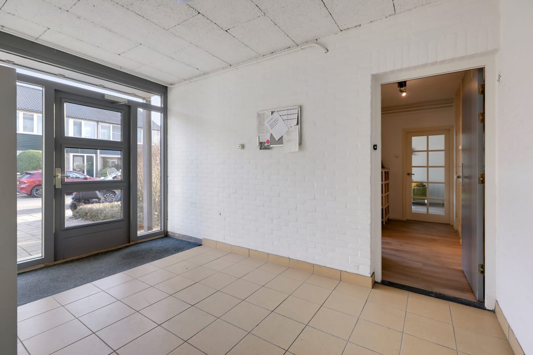 Foto 8 van Roerdompstraat 8