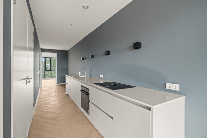 Photo 4 of Rijnlandlaan 323