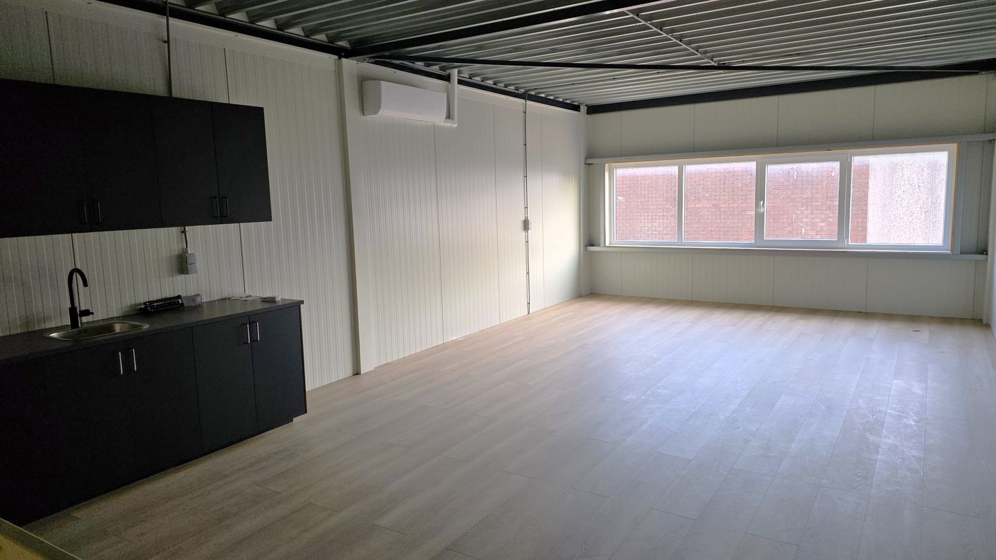 View photo 3 of Vlotbrugweg 13-D