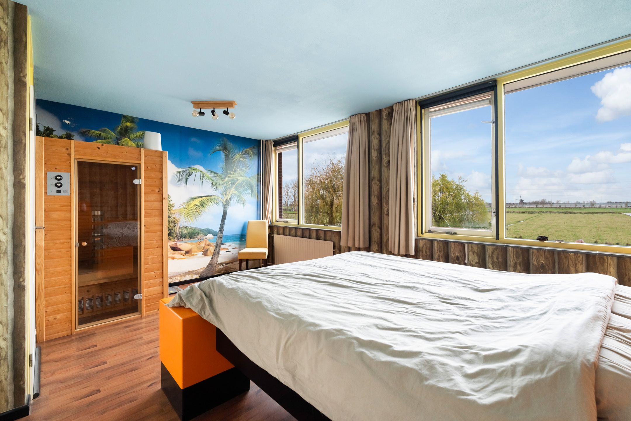 Photo 21 of Graaf Willem II laan 35