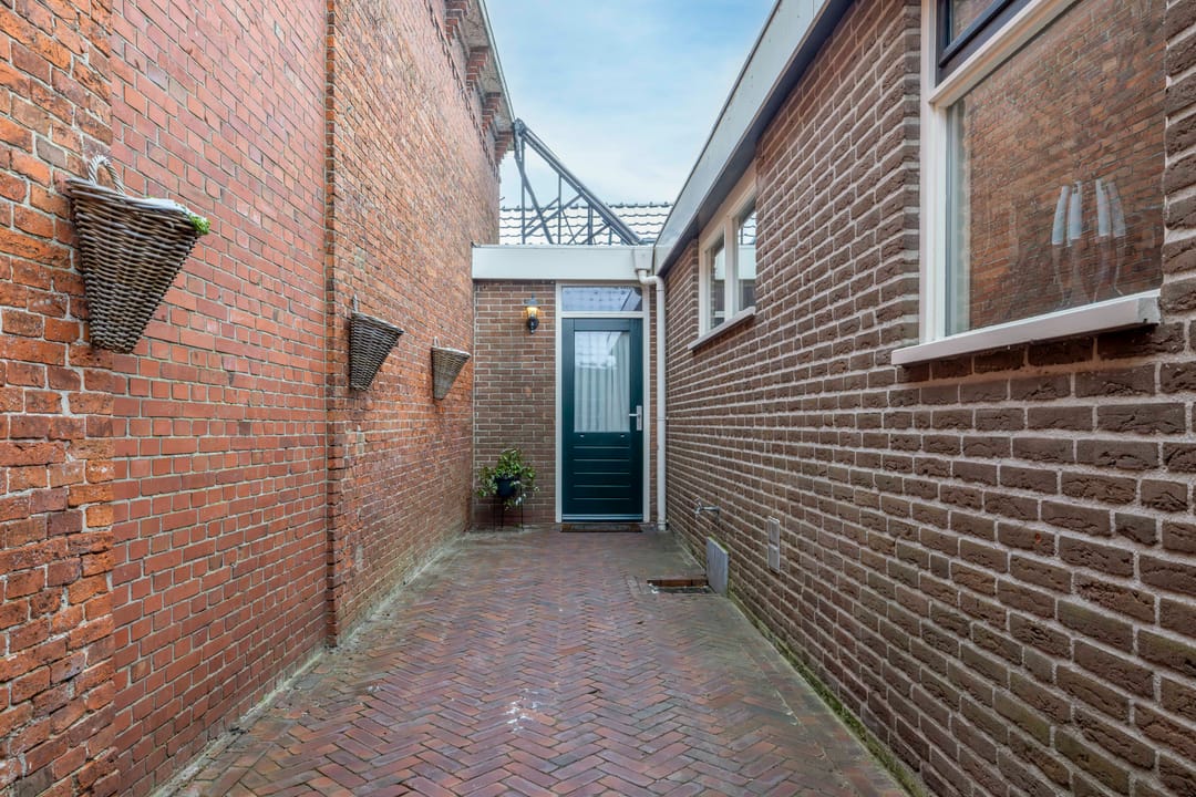 Photo 41 of De Voorstreek 13