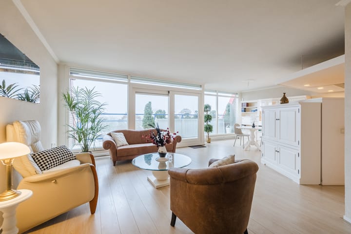 Photo 2 of Alteveerstraat 212