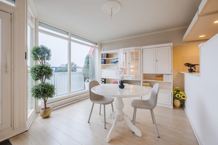 Photo 10 of Alteveerstraat 212