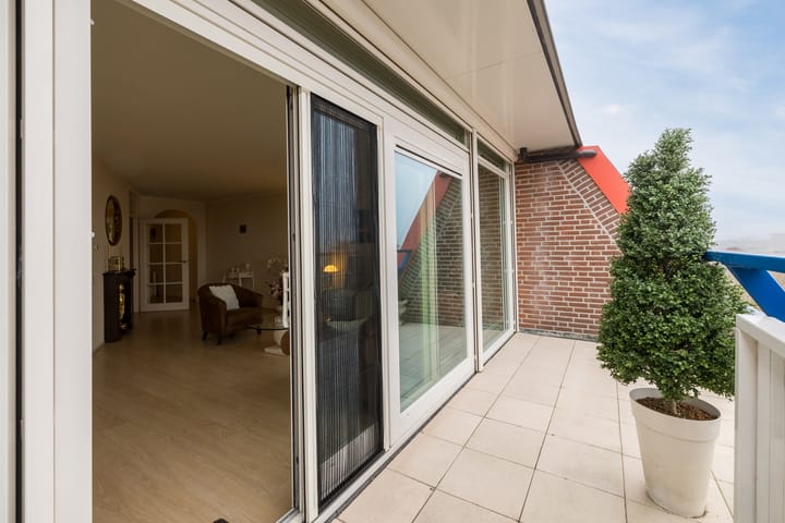 Photo 26 of Alteveerstraat 212