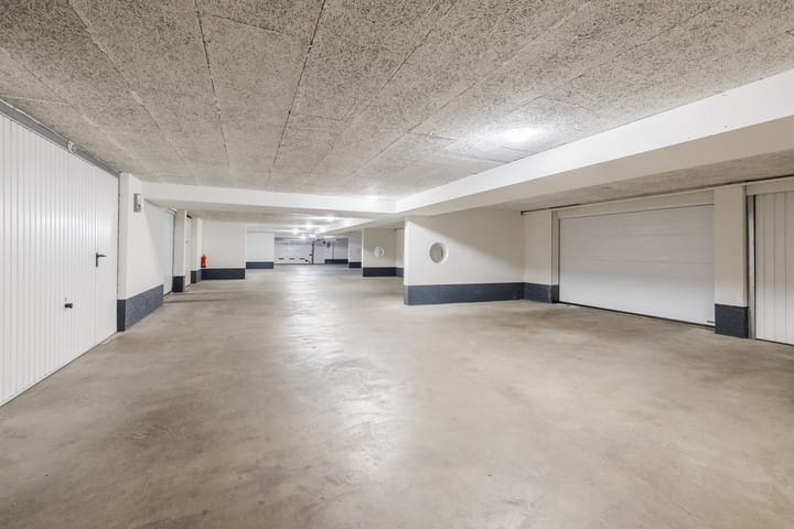 Photo 41 of Alteveerstraat 212