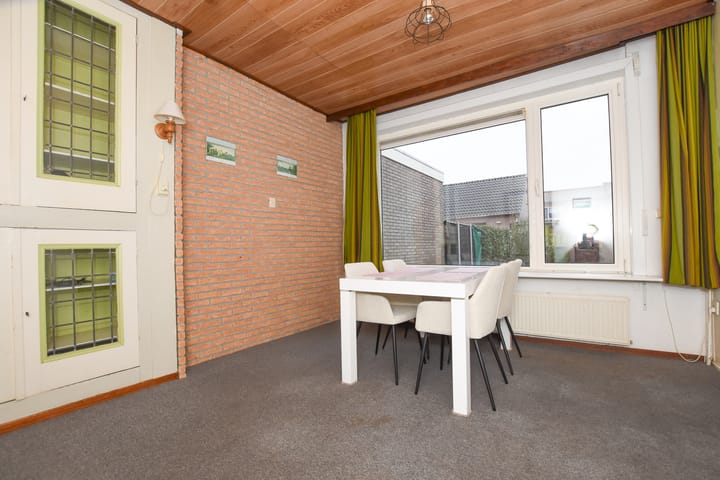 Foto 8 van Terneuzensestraat 45