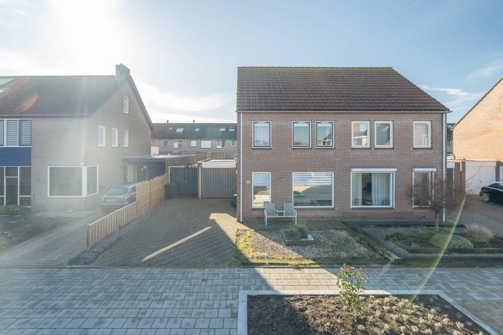 Foto 6 van Fahrenheitstraat 38