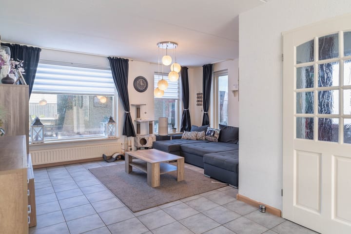 Foto 10 van Fahrenheitstraat 38