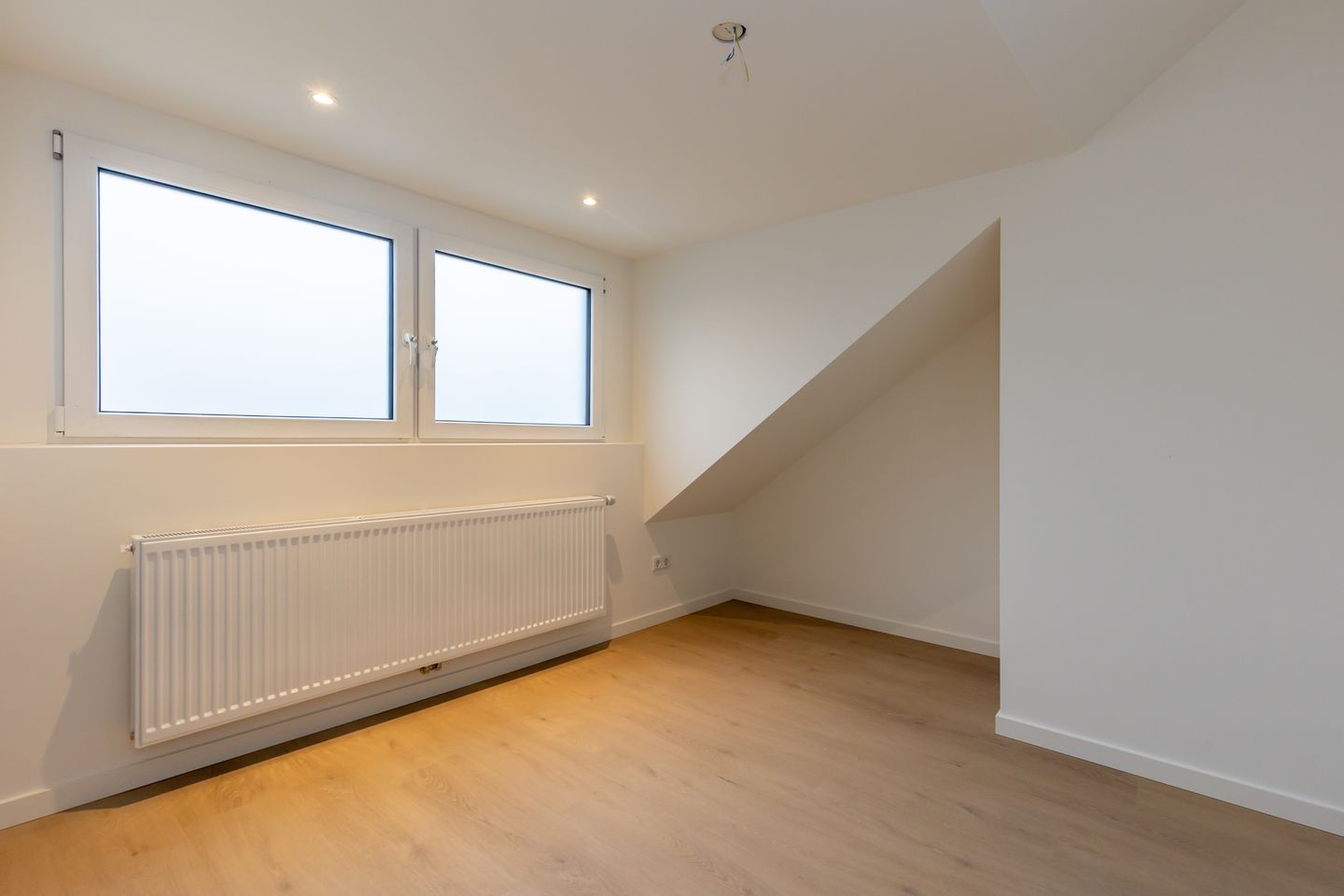 Photo 25 of Cazenderstraat 8