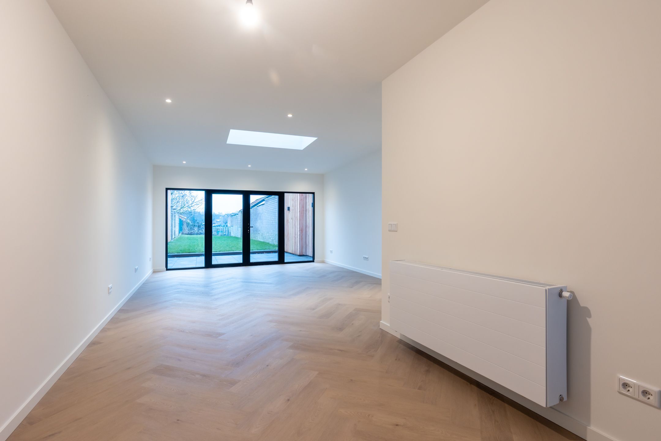 Photo 9 of Cazenderstraat 8