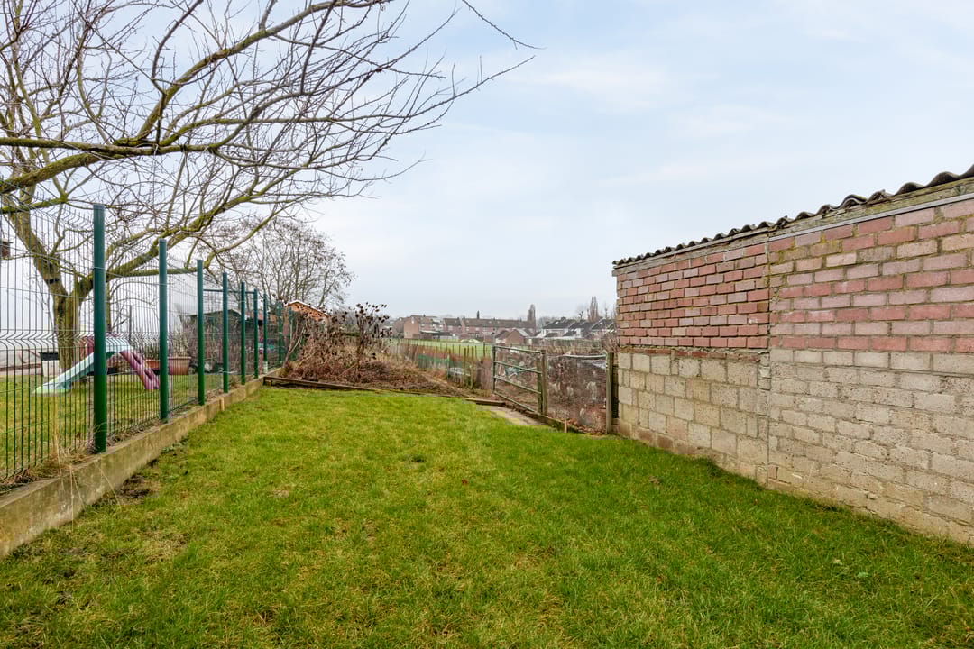 Photo 38 of Cazenderstraat 8