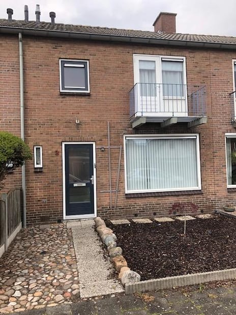 undefined main image