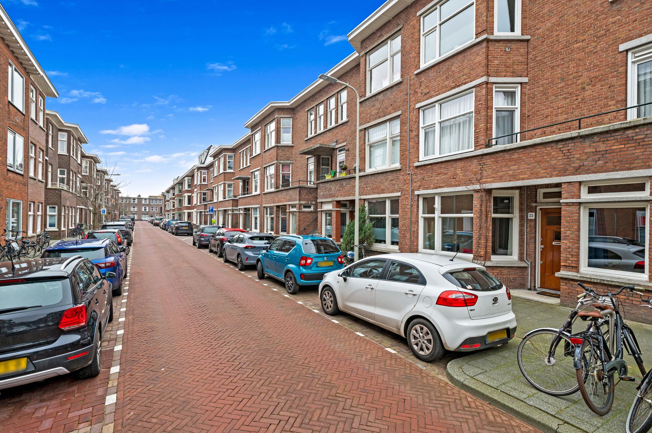 Foto 6 van De Moucheronstraat 35