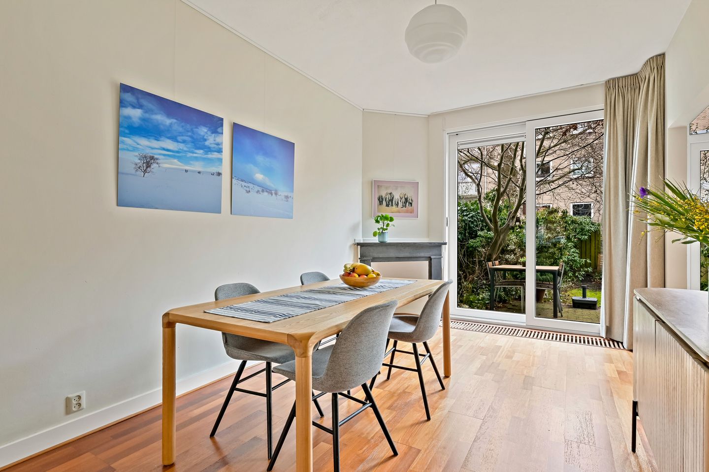 Foto 10 van De Moucheronstraat 35