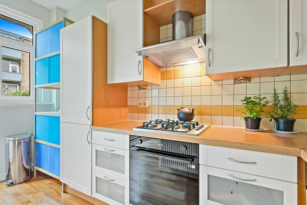 Foto 13 van De Moucheronstraat 35