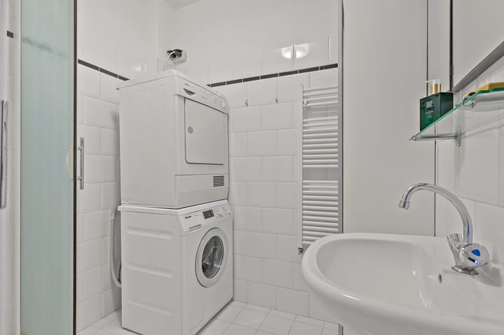 Foto 16 van De Moucheronstraat 35